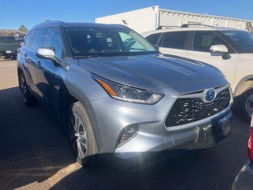 2021 Toyota Highlander Hybrid XLE