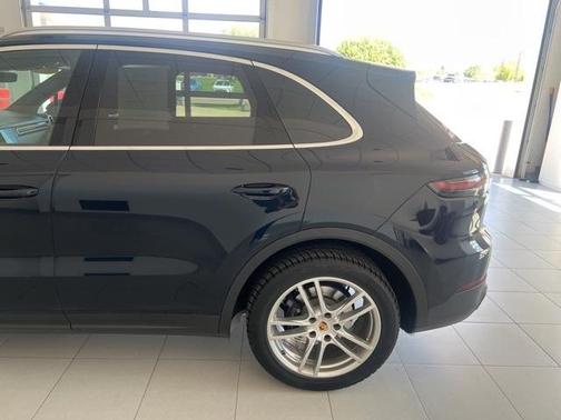 2019 Porsche Cayenne Base