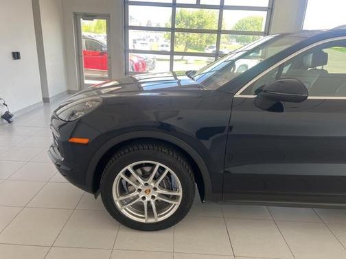 2019 Porsche Cayenne Base