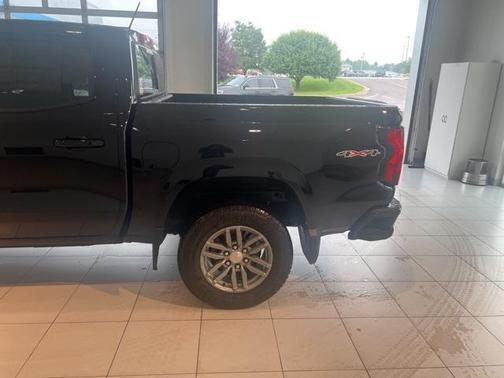 2025 Chevrolet Colorado LT