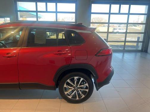 2022 Toyota Corolla Cross XLE
