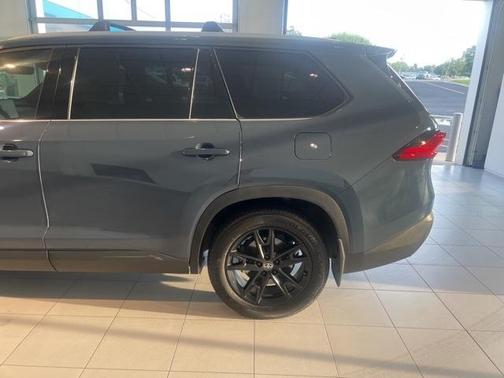 2024 Toyota Grand Highlander Hybrid MAX Limited