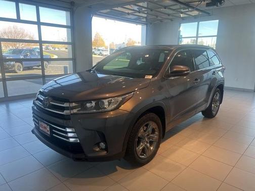 2017 Toyota Highlander Limited
