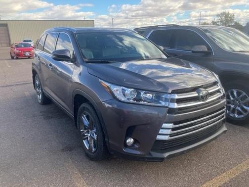 2017 Toyota Highlander Limited