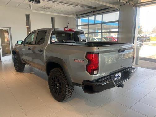 Sterling Gray Metallic 2026 Chevrolet Colorado Trail Boss