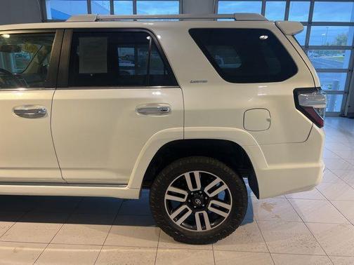 2022 Toyota 4Runner Limited