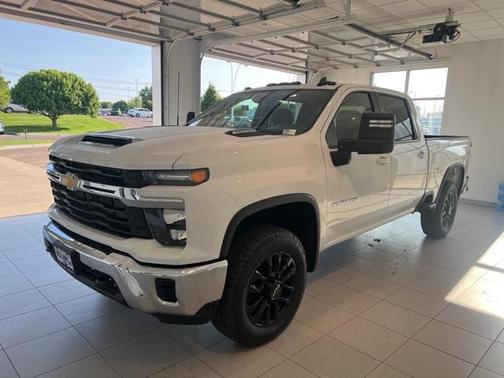 2025 Chevrolet Silverado 2500 LT