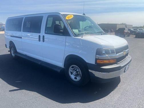2019 Chevrolet Express 3500 LT