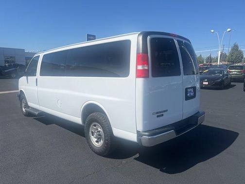 2019 Chevrolet Express 3500 LT