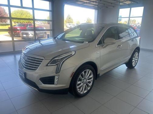 2017 Cadillac XT5 Platinum