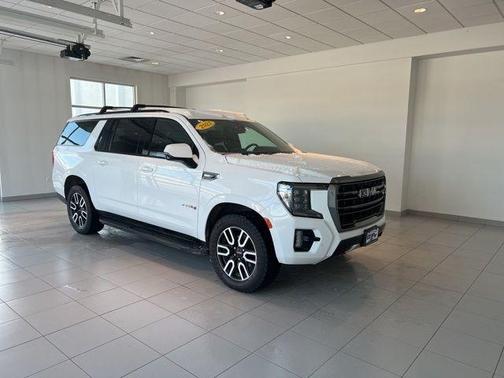 2021 GMC Yukon XL AT4