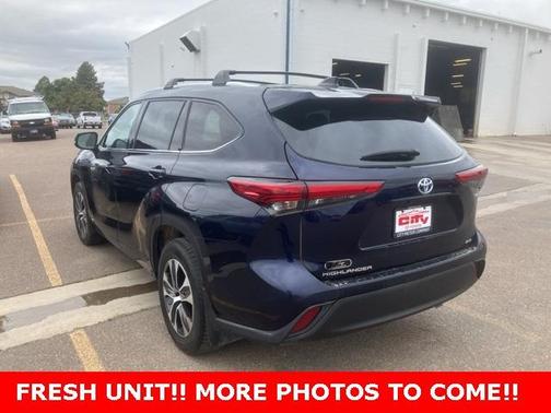 2020 Toyota Highlander Hybrid XLE