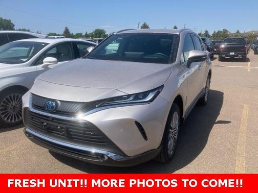 2023 Toyota Venza LE
