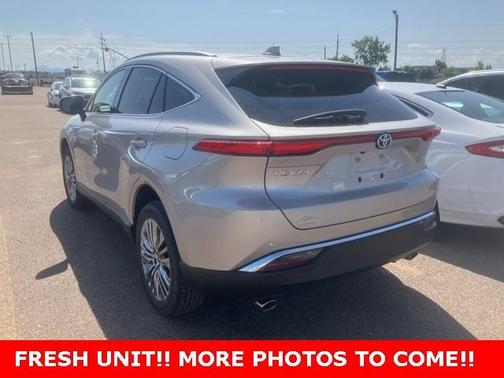 2023 Toyota Venza LE