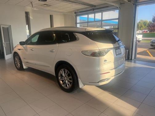 2022 Buick Enclave Avenir