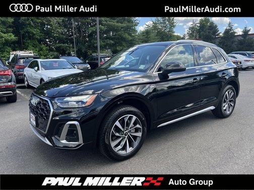 2025 Audi Q5 45 S line quattro Premium
