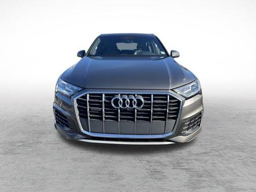2021 Audi Q7 55 Premium