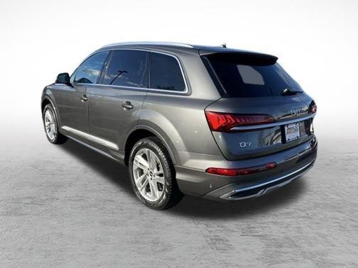 2021 Audi Q7 55 Premium