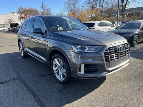 2021 Audi Q7 55 Premium