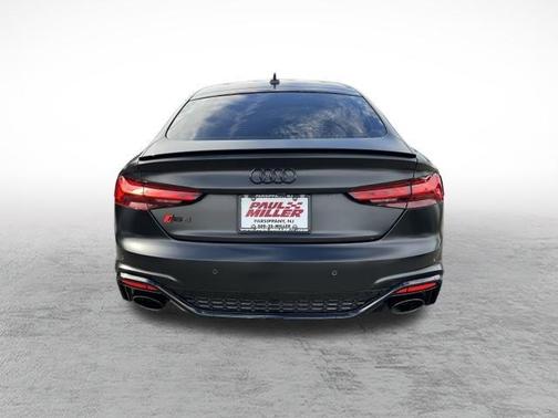 2022 Audi RS 5 2.9T