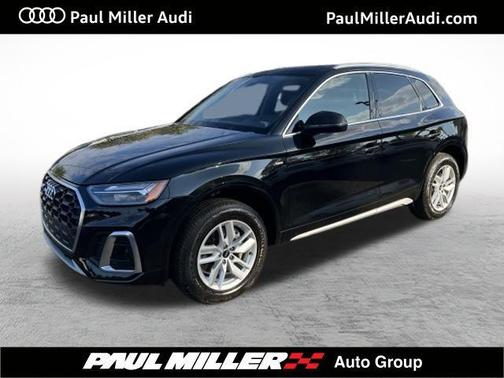 2023 Audi Q5 45 S line quattro Premium