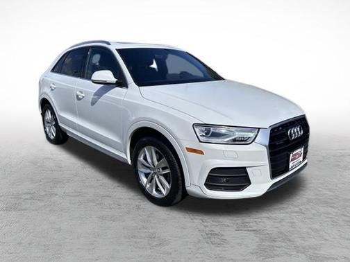 2016 Audi Q3 2.0T Premium Plus