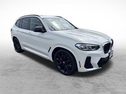 2022 BMW X3 M40i