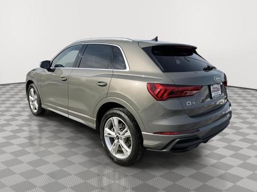 2023 Audi Q3 45 S line Premium Plus