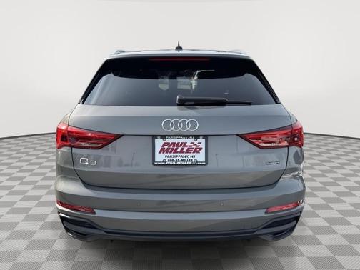 2023 Audi Q3 45 S line Premium Plus