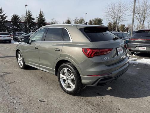 2023 Audi Q3 45 S line Premium Plus