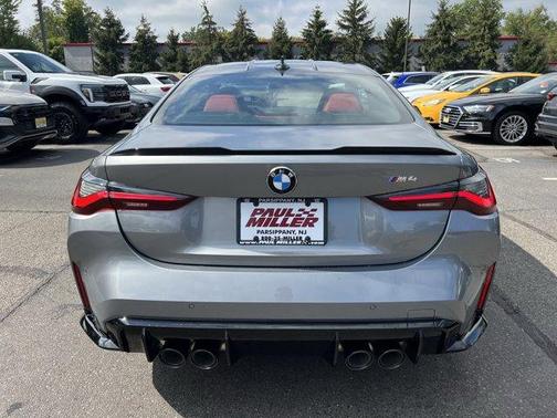 2022 BMW M4 Base