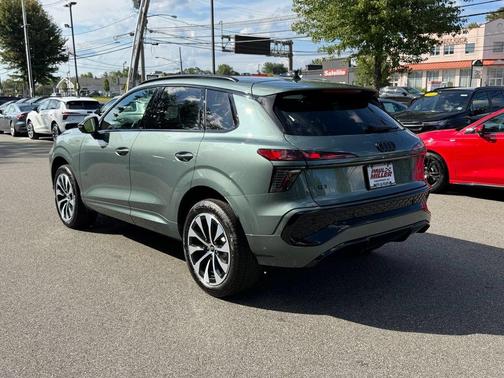 Sage Green Metallic 2026 Audi Q3 S line