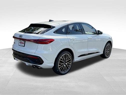Glacier White Metallic 2026 Audi SQ5 3.0T Premium Plus