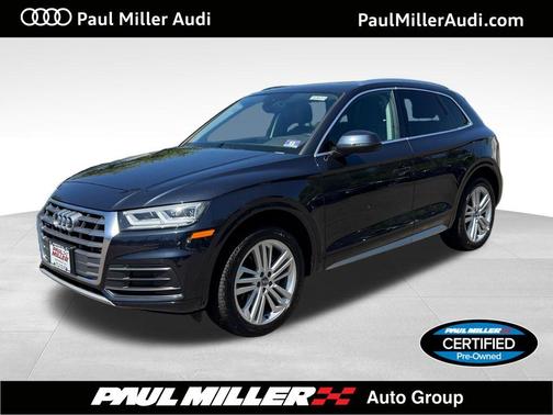 Moonlight Blue Metallic 2019 Audi Q5 2.0T Premium Plus