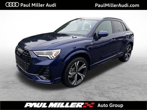 2023 Audi Q3 45 S line Premium