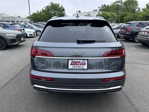 2024 Audi Q5 45 S line quattro Premium