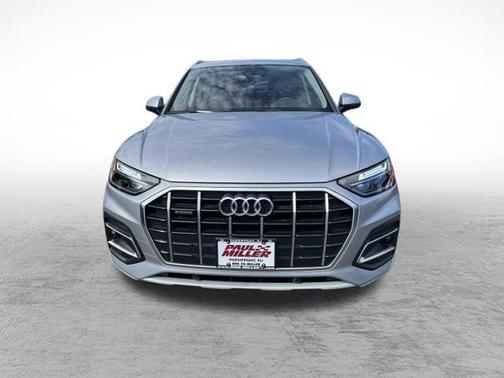 2024 Audi Q5 40 Premium