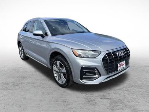 2024 Audi Q5 40 Premium