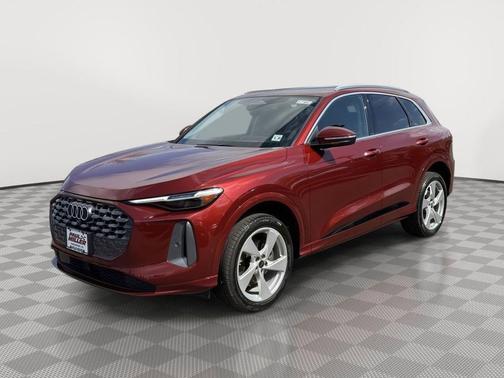 Grenadier Red Metallic 2025 Audi Q5 2.0T quattro Premium