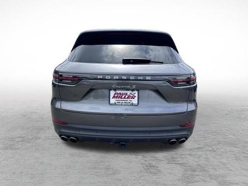 2019 Porsche Cayenne S