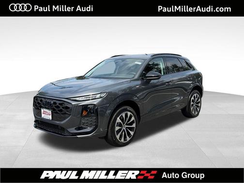 Daytona Gray Pearl 2026 Audi Q3 S line