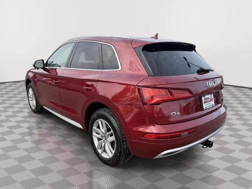 2020 Audi Q5 45 Premium