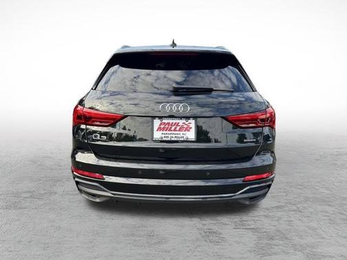 2024 Audi Q3 45 S line Premium