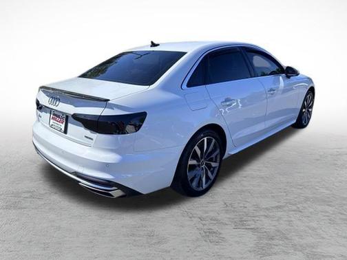 2022 Audi A4 40 Premium Plus