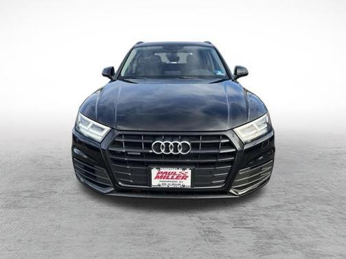 2020 Audi Q5 40 Premium Plus