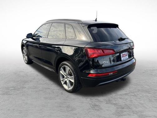 2020 Audi Q5 40 Premium Plus
