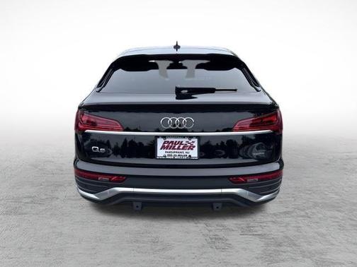 2024 Audi Q5 45 S line quattro Premium