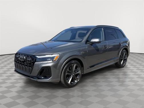 Samurai Gray Metallic 2026 Audi Q7 PLUS