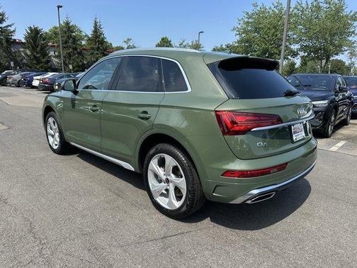 2025 Audi Q5 45 S line quattro Premium