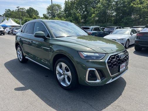 2025 Audi Q5 45 S line quattro Premium